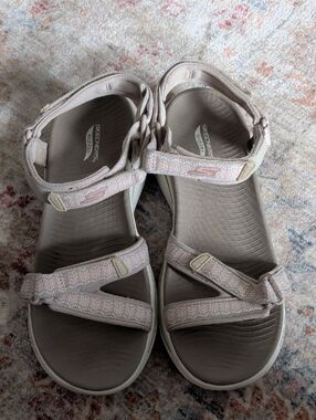 Skechers Archfit Women's Light Pink Beige Sport Sandals with Adjustable Straps